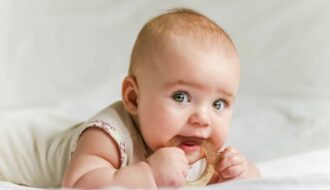 teething-all you shoul know -drsaba cares